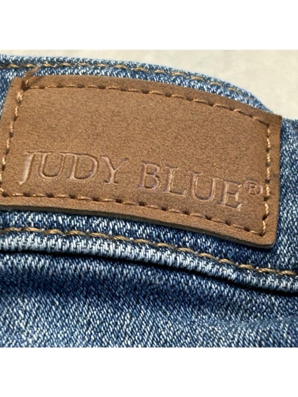 Judy Blue Shorts Womens 29 Blue Denim Distressed Cut Off Cuffed Hem Stretch - Picture 3 of 9